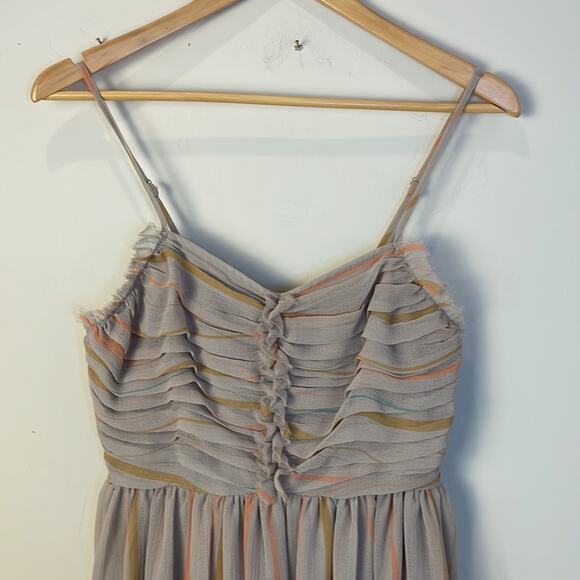 Doo.Ri Macy's Dove Gray & Tan Ruched Bodice Sundress - Size 4 - Picture 2 of 8